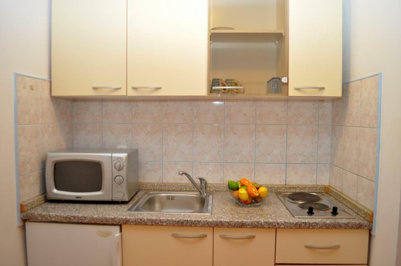 Apartments Ivica Makarska Exterior foto